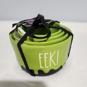 New Rae Dunn EEK! Measuring Cup Set